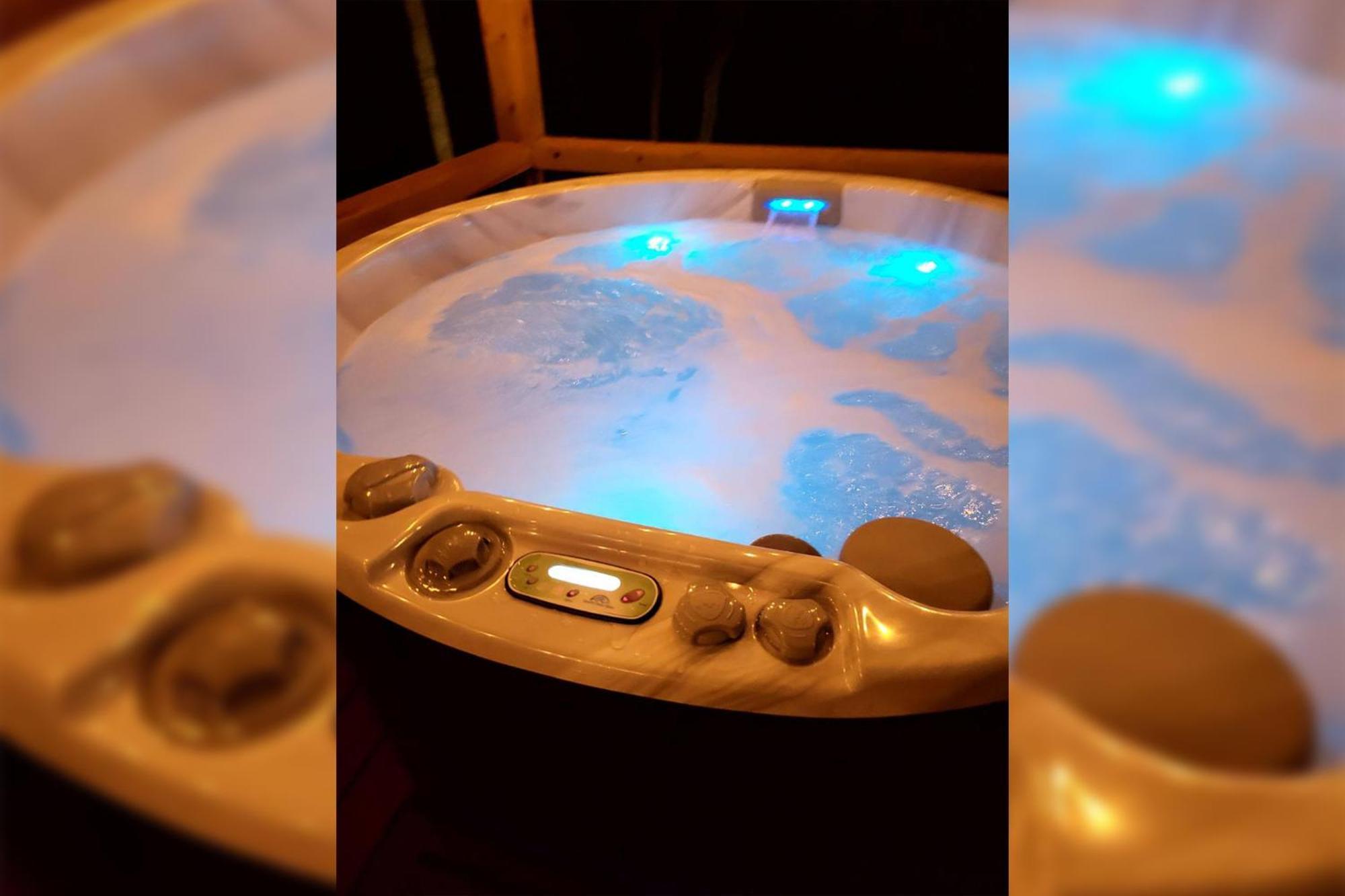 Adore The Smores Rustic Mountain Charm Outdoor Spaces And A Cozy Hot Tub Blue Ridge Ngoại thất bức ảnh